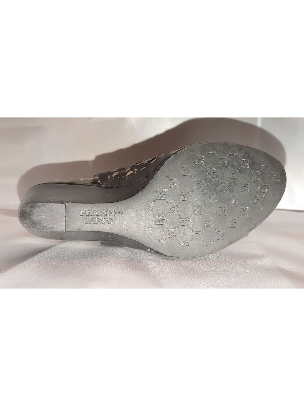 Franco Sarto Akrona Leather Peep Toes Size 7.5 - Picture 6 of 6